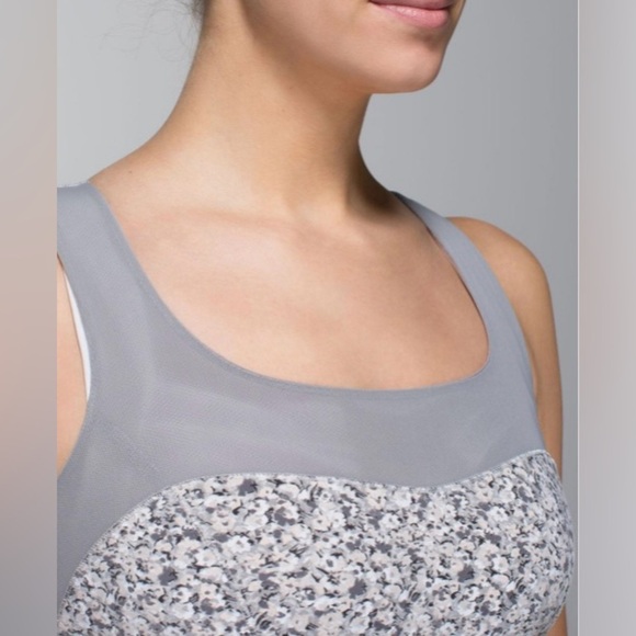 Lululemon Elevate Tank in Ambient Grey and Petite Fleur Silver Spoon Tank Top - Picture 3 of 13